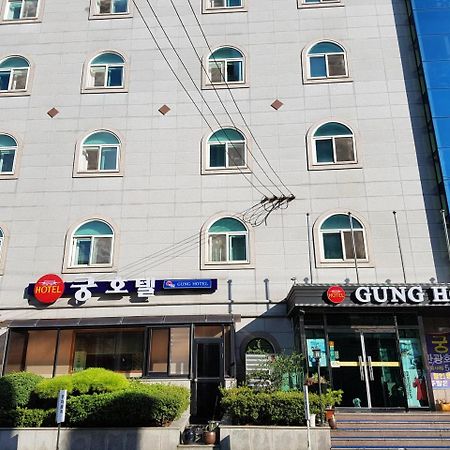 Gung Hotel Jeonju Εξωτερικό φωτογραφία