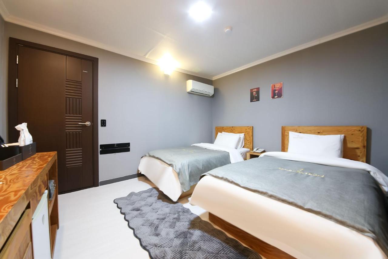 Gung Hotel Jeonju Δωμάτιο φωτογραφία