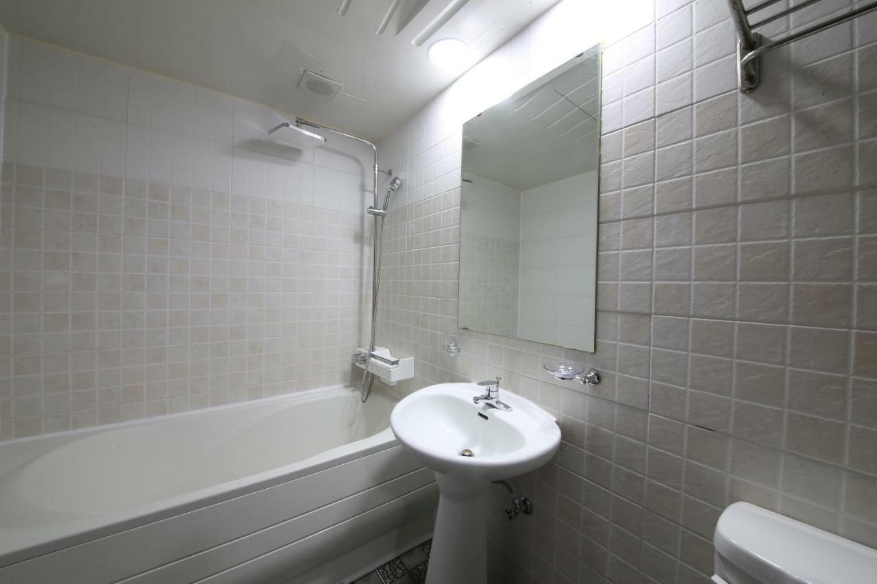 Gung Hotel Jeonju Εξωτερικό φωτογραφία